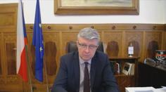 Na stříhání s testem, rozvolňovat se bude v cyklech, řekl Havlíček