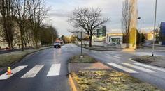 Chlapečka na přechodu v Sokolově srazilo auto. Skončil v umělém spánku