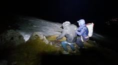 Čech se v Alpách vydal na túru v teniskách. Našli ho ve sněhu, tmě a mlze