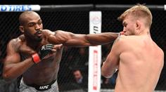 Táta je doma, vzkázal po výhře Jones a hned vyzval Cormiera!