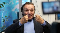 Čtěte, co má Karel Gott v plánu a co radí mladým mužům