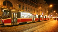 Hrozí konec nočních tramvají v Praze, nesplňují předepsané limity