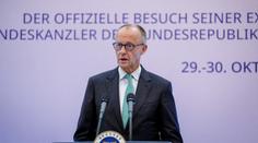 Merz varuje před dalším ohrožením pro Evropu. Kimovo spojenectví s Putinem sílí