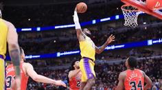 Satoranský proti LeBronovi: Ikona řídila obrat a má další triple-double!