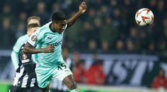 Slavia v Evropské lize nepostoupí. Vaz jí zlomila prohra v Řecku
