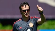 Real Madrid sdělil jméno nového trenéra. Dřív chytal za Barcelonu!