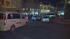Smrt na Staromáku: Pád z Orloje natočila kamera. VIDEO