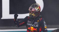 Verstappen vyhrál i poslední závod sezony, navíc překonal šampiona Vettela
