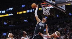 Wembanyama opět ohromil NBA. Triple double zapsal díky blokům