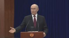 Německo zavádí opatření proti Rusku. Putin zapojení Moskvy do útoku odmítá