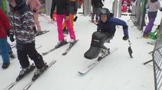 Skiareál Špindlerův Mlýn zahájil sezónu. Svahy si užívali i handicapovaní lyžaři