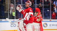 Hudáček si podmanil KHL: Chytá skvěle, jeho děkovačky se staly hitem
