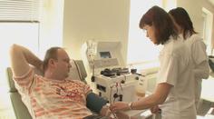 Nemocnicím chybí krev. Prosí dárce, aby přišli k odběru