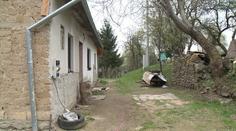 Družku vyhodil z domu, ráno našel na zápraží její zkrvavené tělo!