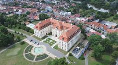 Zámek v Napajedlech bude lidem nadále nepřístupný. Zastupitelstvo ho odmítlo koupit
