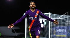 Burnley překvapivě nestačilo na Burton. Končí i Manchester United