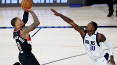 Neskutečný Lillard nasázel 61 bodů a Portland je blízko play off