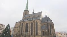 Plzeňská katedrála dostane novou střechu. Vyjde na několik desítek milionů
