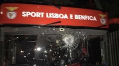 Drsný útok na Benfiku: Fanoušci zastavili autobus a zranili dva hráče!