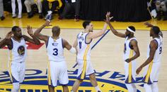 Golden State míří za titulem. Ve druhém finále nastřílelo 132 bodů!