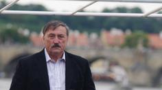 Legendární Panenka se vyrovnává s těžkou tragédií. Zemřela mu dcera