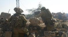 Izrael rozetnul Pásmo Gazy vedví. Do oblasti připlula jaderná ponorka USA