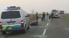 Smrt na silnici: Motorkář zemřel poté, co mu do cesty vjel osobák!