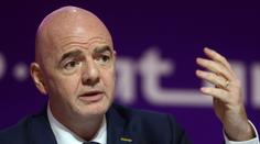 Infantinův návrh pobouřil i německého politika. Zakažte mu vstup na stadiony, žádá svaz