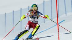 Vlhová bere ze slalomu stříbro, Rakušanka vyhrála o celou sekundu