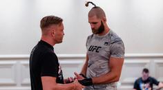 McGregor do toho hodil vidle, říká kouč Procházky. Původní termín byl v srpnu