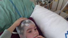 Zázrak v Motole! Kačenka (9) se probudila po roce z kómatu. Mozek začal najednou fungovat