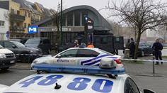 Střelba v bruselském metru. Policie hledá ozbrojené muže
