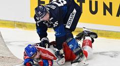 Se zbytečnou intenzitou začali oni. Rulík naříkal po zranění dvou hráčů