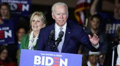 Demokrati v USA mají jasno. Ve volbách se s Trumpem utká Biden