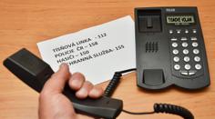 Operátorka tísňové linky zachránila Češku na 950 kilometrů
