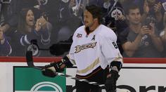 NAPOSLEDY! Selänne se loučil s Winnipegem, gól nedal, přesto byl za hvězdu