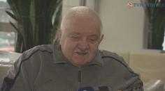 Podívejte se na poslední rozhovor s Labudou. O Češích i o závisti