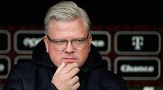 Nejen exsparťan Priske. V Bundeslize je zájem i o Larse Friise