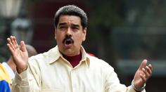 Ve Venezuele se umírá na ulicích. A její prezident? Šel hrát baseball