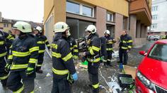 V centru Hradce Králové vybuchl obchod. Policie případ řeší jako trestný čin