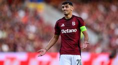 Frýdek: Laci nedal jedinou přihrávku, vše zkazil. Slavia vyhrála asi zaslouženě
