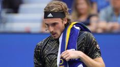 Proč je každý najednou proti mně, nechápe Tsitsipas. Opět ho vypískali