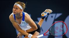 Bouzková si vyšlápla na grandslamovou šampionku. Menšík začal sezónu výhrou