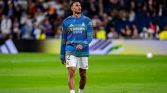 Pozdě na tréninku, vyřazení ze sestavy. Trenér poslal hvězdě Realu jasný vzkaz