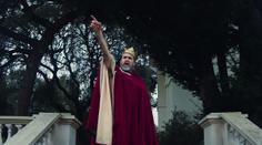 Hvězdný Cantona si zahrál ve videoklipu. Fotbalové vášně šly stranou