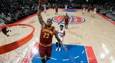 VIDEO: LeBron nečekaně selhal v zakočení. I tak má ale rekord!