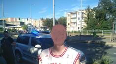 Zklamaný muž nenašel nudapláž pro gaye, tak onanoval v tramvaji