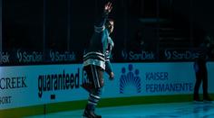 Loučení hokejové legendy. Hráč s nejvíce zápasy v NHL končí kariéru
