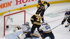 Boston začal finále vítězně, čtyři góly v řadě znamenaly velký obrat