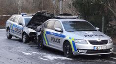 Auta policie zapálili anarchisté! V prohlášení napsali, proč to udělali